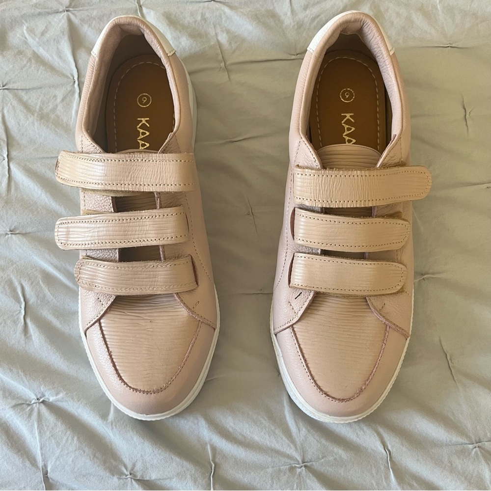 NWOT Kaanas Blush Pink Triple Strap Sneakers